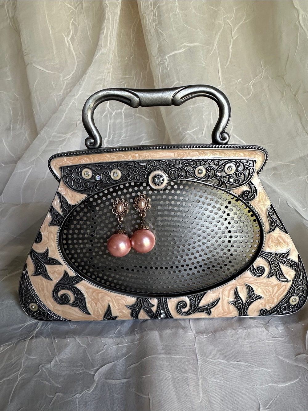 Vintage metal & enamel purse shaped jewelry holder stand organizer